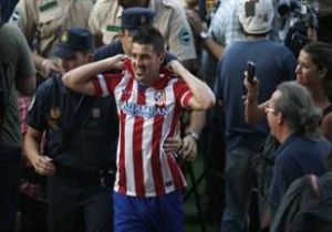 David Villa Basına Tanıtıldı!